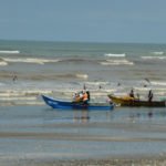 Fischer am Strand, Ecuador